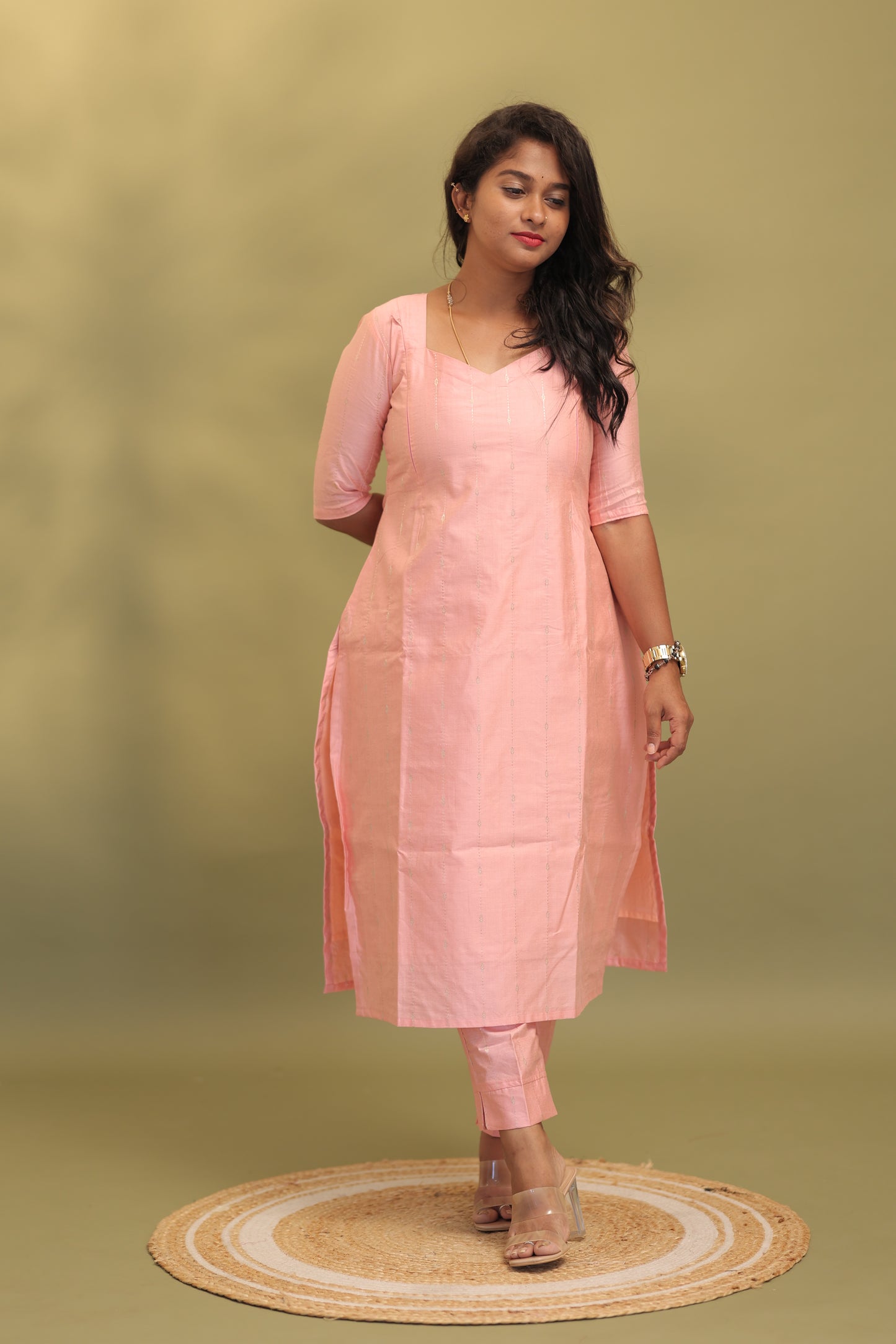 Sakshi-pink tussar