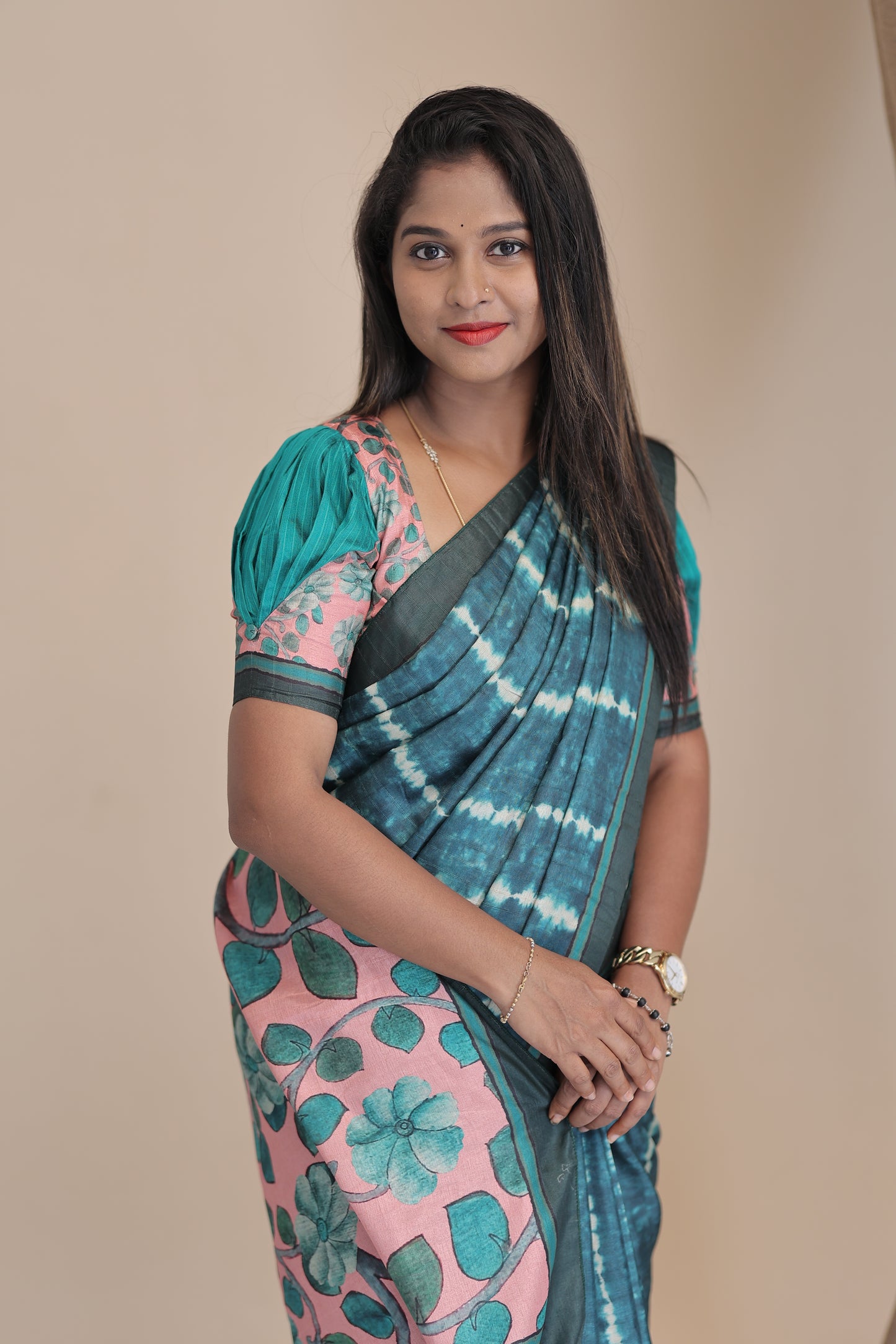 Semitussarsaree-ST401