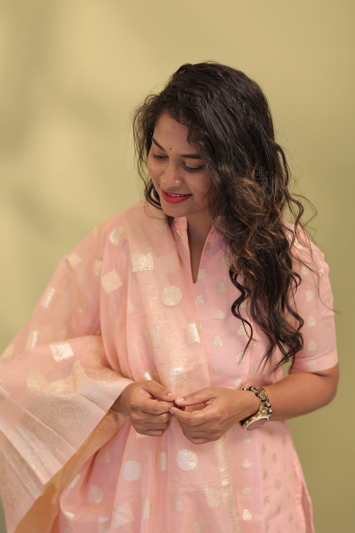 Varsha-Baby pink banaras suits