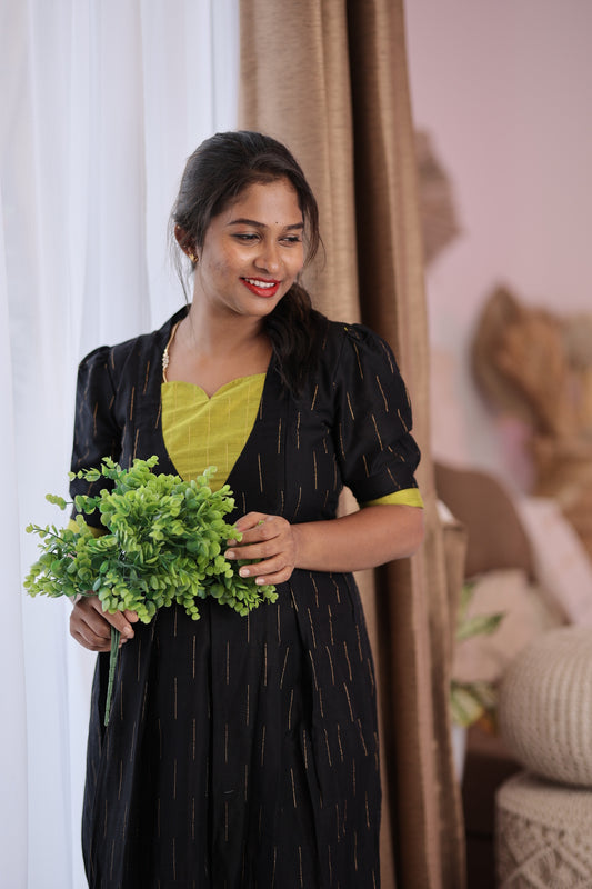 Black yellow feeding dress