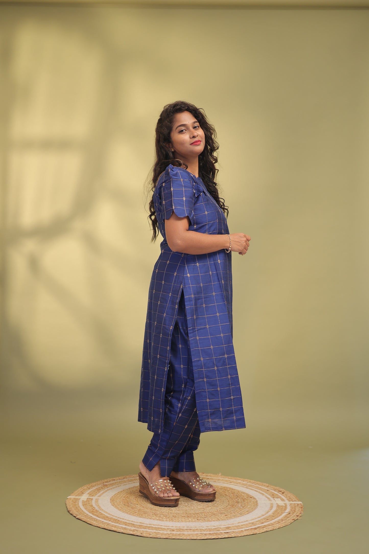 Oorvashi-royal blue suit