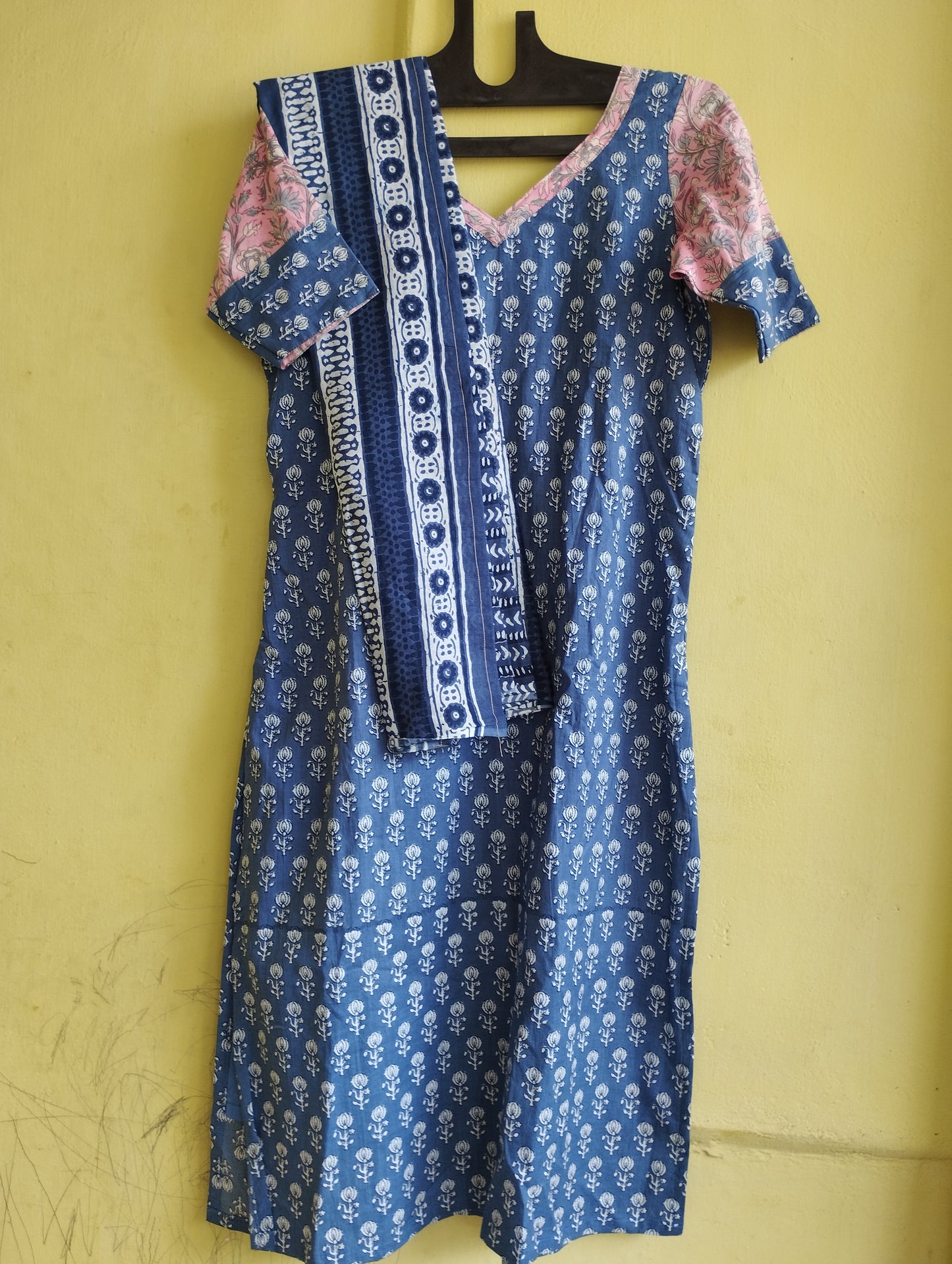 Blue kurti with dupatta